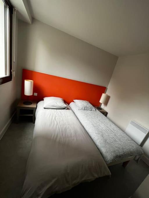 Apartment Acces